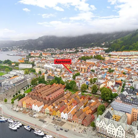Apartament View To Bryggen - Renovated Dec 24 - Historic Cobblestone Street Bergen
